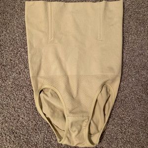 Shaper queen shapewear